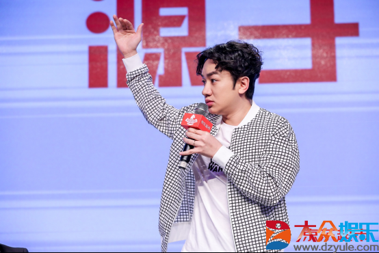 陈小春、王祖蓝、李念、费启鸣都来了!超强明星阵容齐聚京东超市宝贝趴